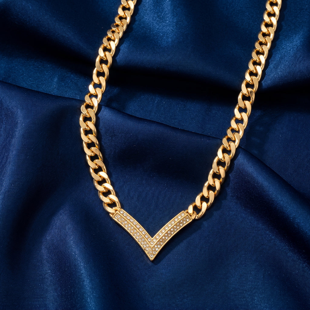 lysian Crystal V-Link Necklace