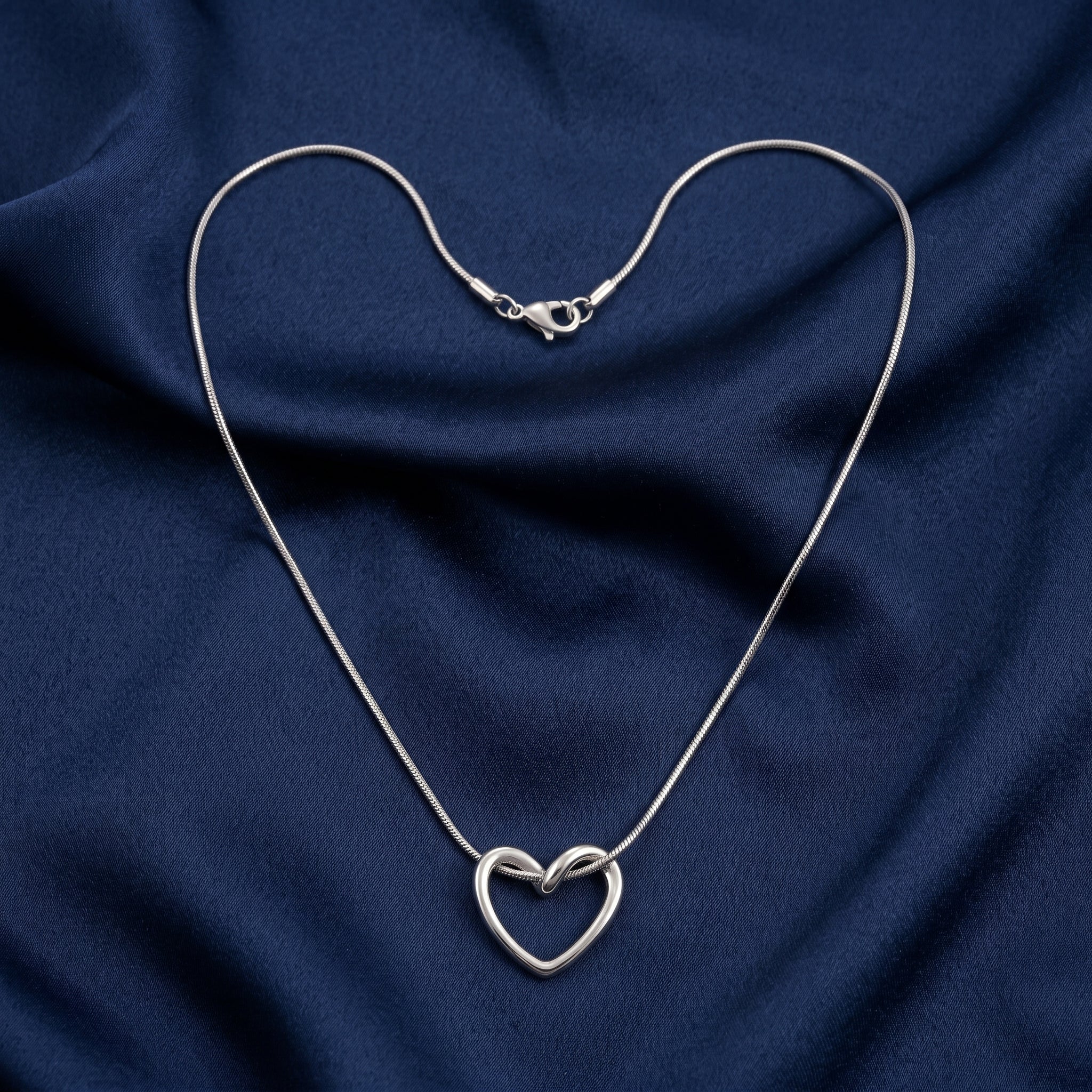 Interlocking Heart Pendant